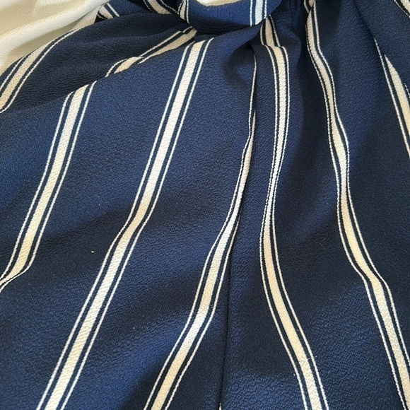 Lily Rose Romper l SIZE XS - Picture 4 of 5